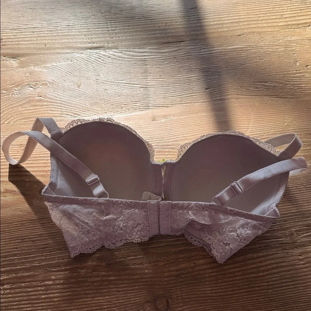 Victoria's Secret Lace Bra in Light Yellow and Cream